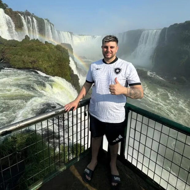 empresário morto a tiros durante abordagem na pavuna