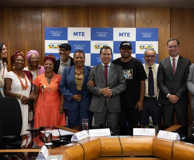 2aeda7a2 5025 4343 8e2a 27488f3bfbce