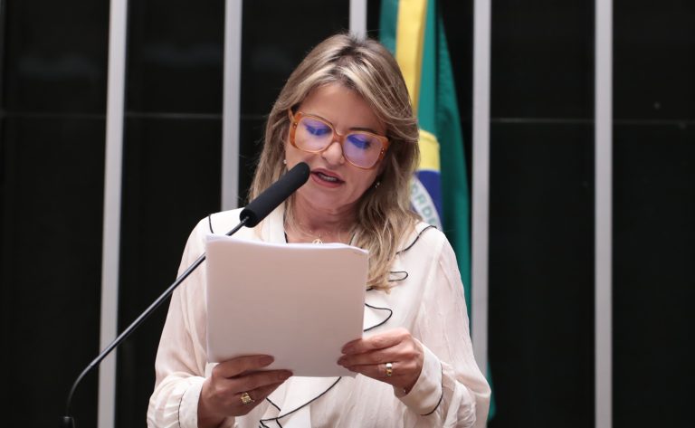 Câmara aprova Estatuto do Aprendiz para jovens de 14 a 24 anos