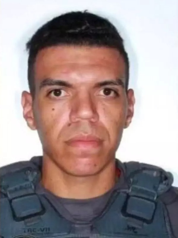 PM que jogou jovem de ponte