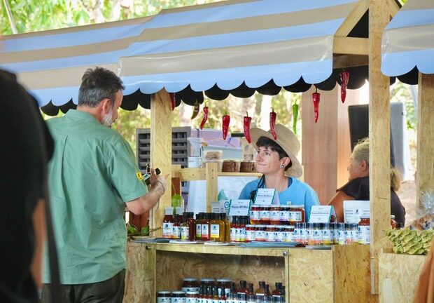 e4bfa193 ec03 4f13 b940 7eec0d708414