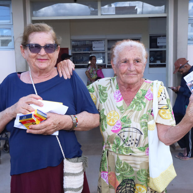 retirada de medicamentos na ubs 12 de ceilândia. foto sandro araújo agência saúde df (1)