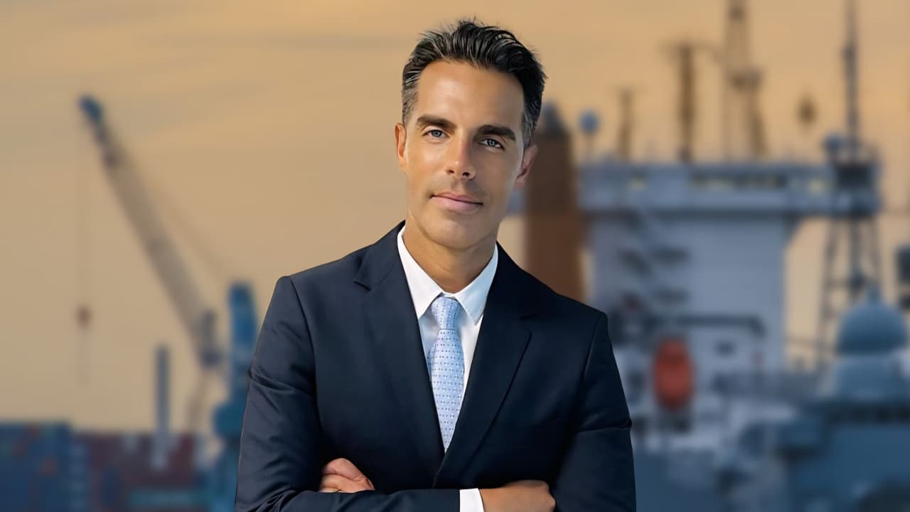 Marcelo Neri revela como líderes podem transcender o vazio existencial Escrito pelo empresário e mentor Marcelo Neri, o romance filosófico e simbólico “O Tabuleiro da Existência” conta história de um homem que precisa enfrentar seus medos mais profundos paraencontrar sua essência e seu propósito