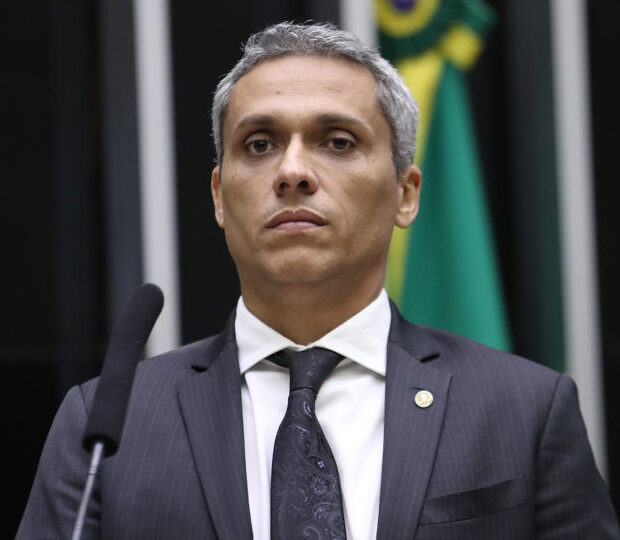 deputado gustavo gayer