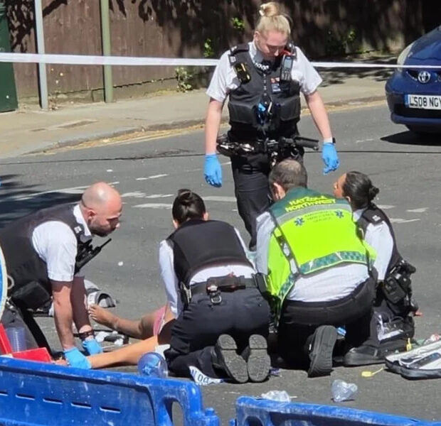 londres 2 foram esfaqueados em bairro judaico