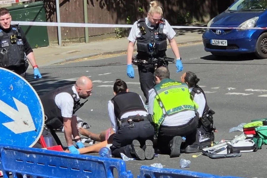londres 2 foram esfaqueados em bairro judaico
