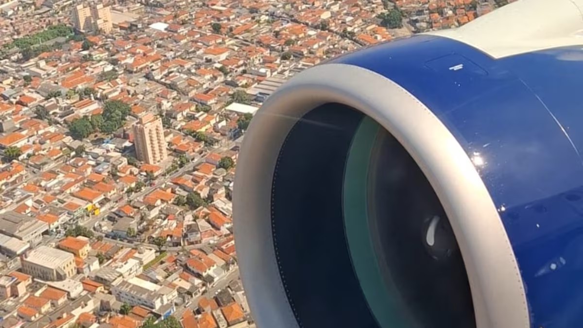 FAB investiga aviões que ficaram a poucos metros de distância durante decolagem em Congonhas