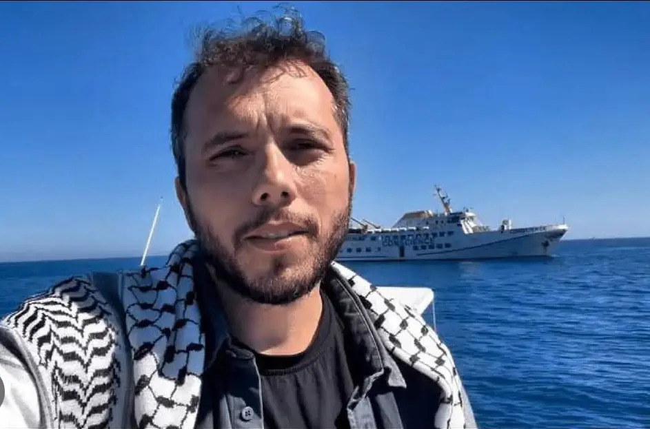 ativista brasileiro thiago Ávila (1)