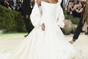 the 2026 met gala celebrating "costume art" arrivals