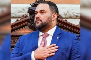 Deputado estadual Thiago Rangel (Avante) foi preso pela PF (Polícia Federal) no Rio de Janeiro, na manhã desta terça-feira (5), durante a quarta fase da Operação Unha e Carne. • Reprodução/@thiagorangeloficial