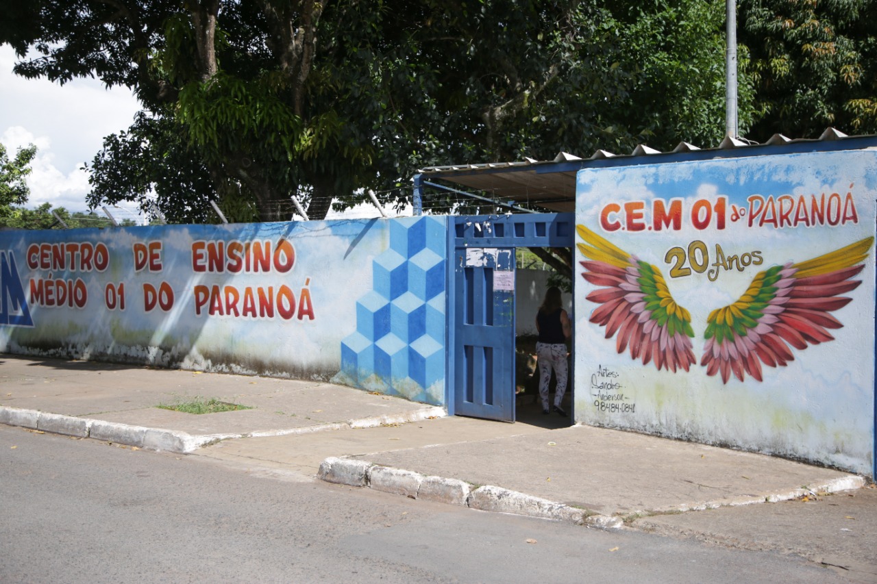 cem 01 paranoa