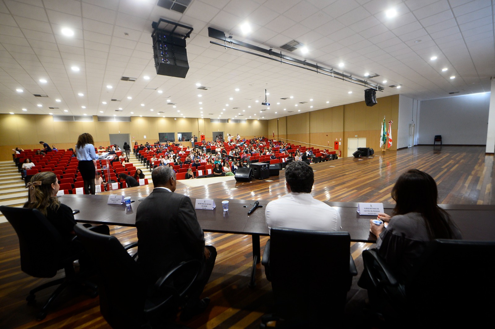 Iniciativa teve como objetivo apresentar as diretrizes do Sistema Único de Saúde (SUS) e a estrutura organizacional da pasta. Foto: Matheus Oliveira/Agência Saúde DF