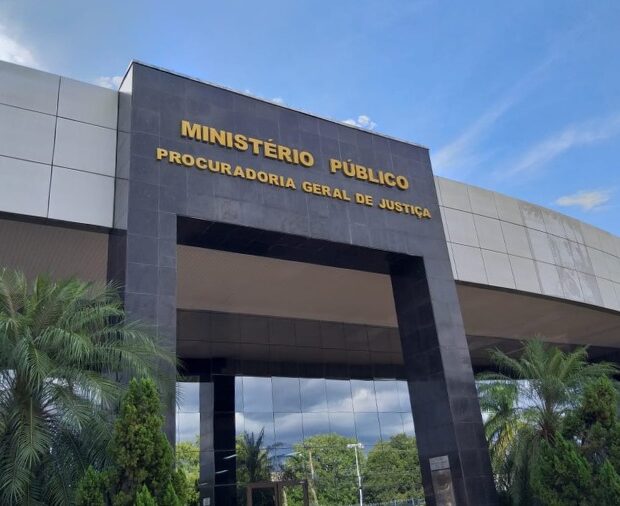 fachada pgj convertido de png