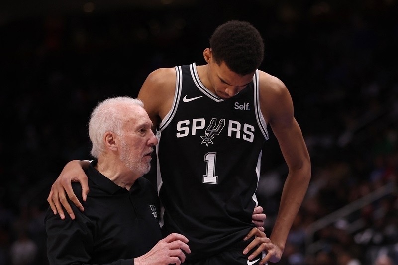 Gregg Popovich e Wembanyama