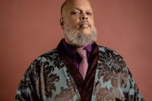 104784098 sc ed motta lanca o disco behind the tea chronicles e se apresenta no festival prio no d