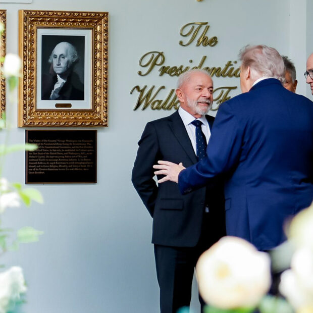 presidente lula durante reunião com donald trump