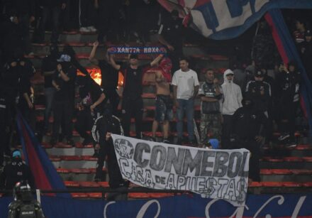 fbl libertadores medellin flamengo fans