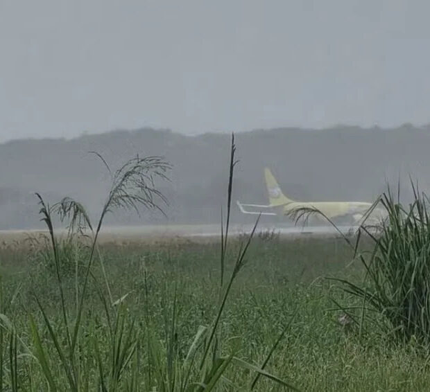 avião car