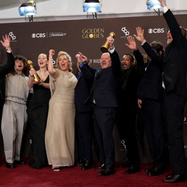 83rd annual golden globe awards press room