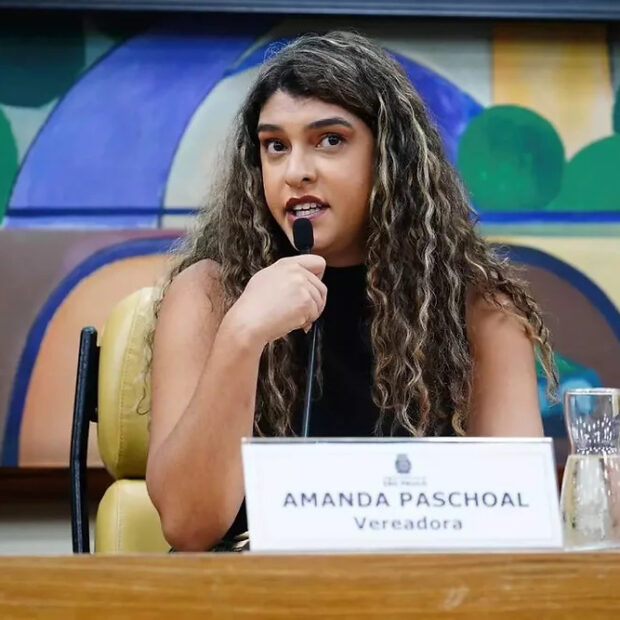 amanda paschoal