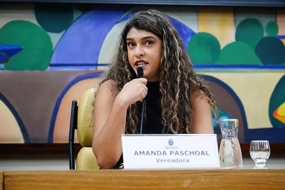 amanda paschoal