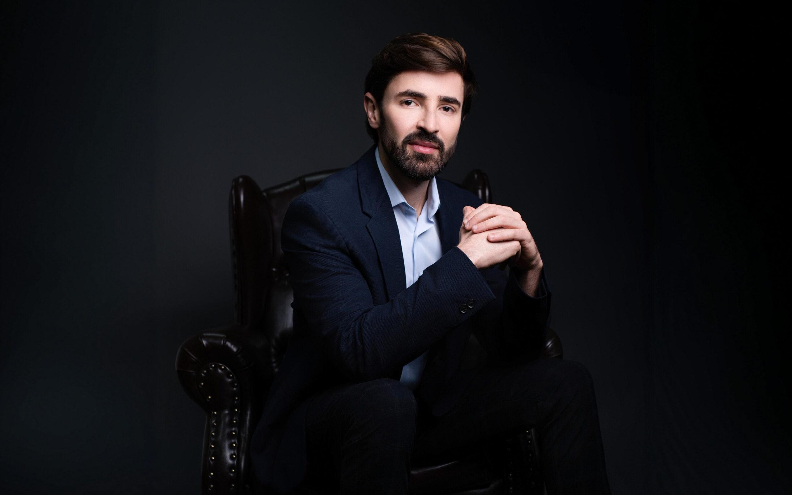 Quando o preenchimento de olheiras pode ser indicado Dr. Willian Ortega explica como o ácido hialurônico suaviza o sulco lacrimal e melhora o aspecto de cansaço