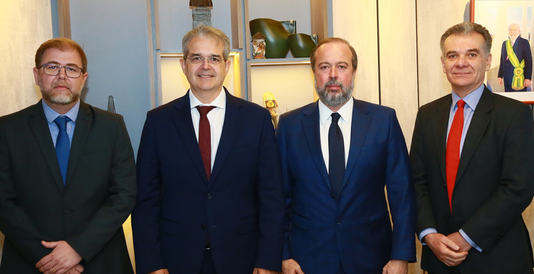silveira recebe ceo global da serra verde