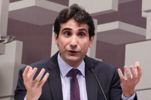 pres. do bc gabriel galipolo na cae.
