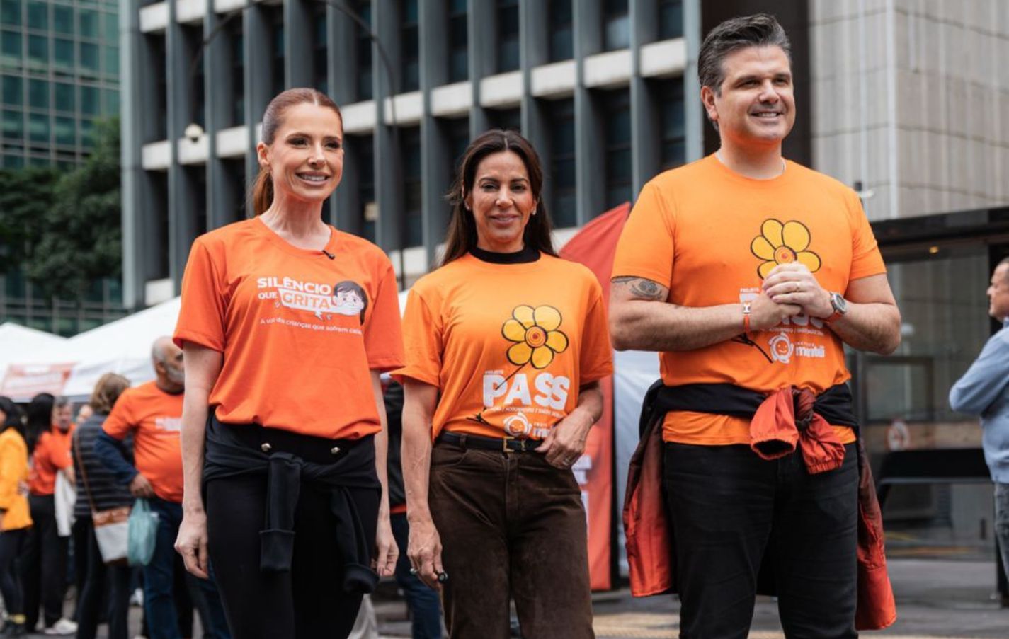 O Instituto Mantelli participou da caminhada “Silêncio que Grita” na Avenida Paulista, reforçando a importância da conscientização e da proteção de crianças e adolescentes. Créditos - Reprodução Instagram