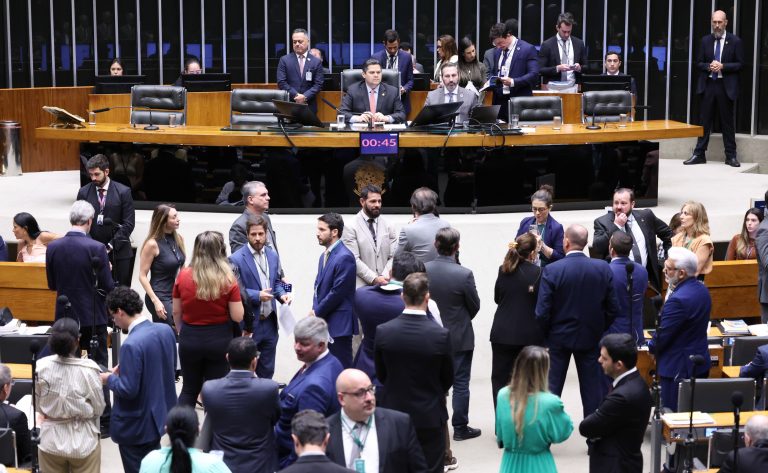 congresso derruba quatro vetos à ldo