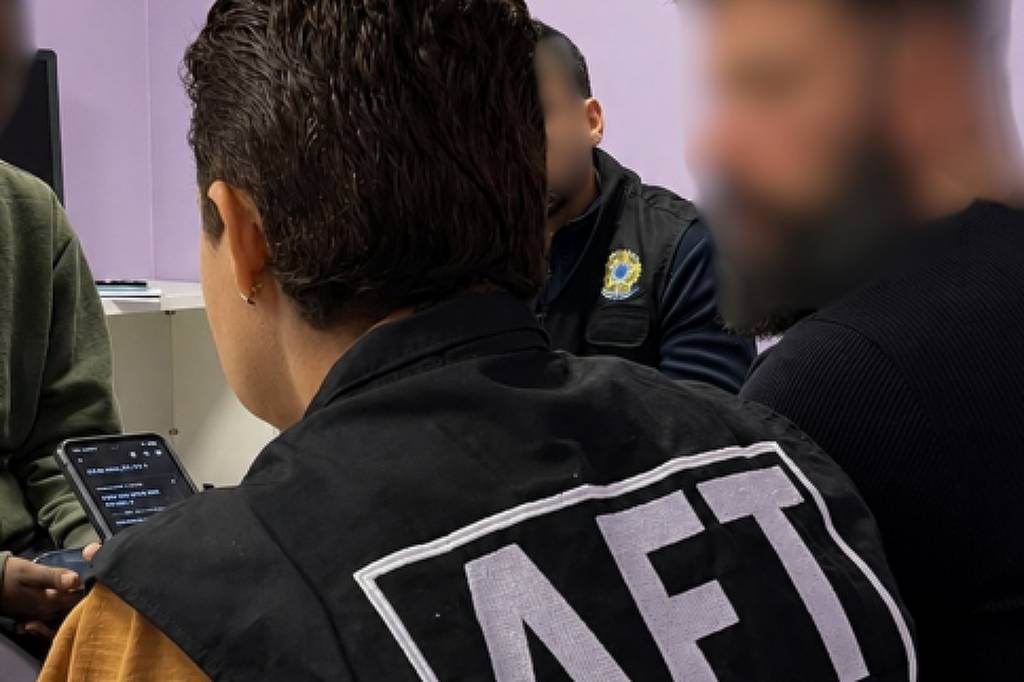 Mulher etíope foge de condomínio em Florianópolis e denuncia trabalho análogo à escravidão