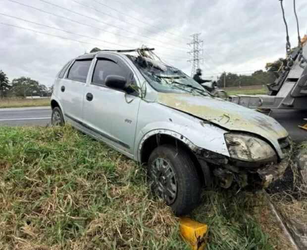 homem é preso após capotar carro com a filha por não aceitar fim de relação
