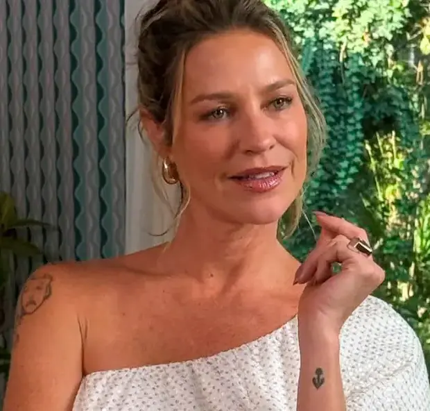 Luana Piovani voltou aos stories com críticas diretas a Neymar, Huck e Virginia Fonseca e reacendeu debates nas redes sociais. - Reprodução Instagram