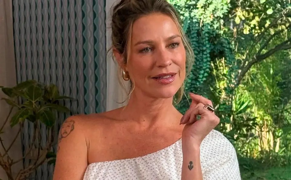 Luana Piovani voltou aos stories com críticas diretas a Neymar, Huck e Virginia Fonseca e reacendeu debates nas redes sociais. - Reprodução Instagram