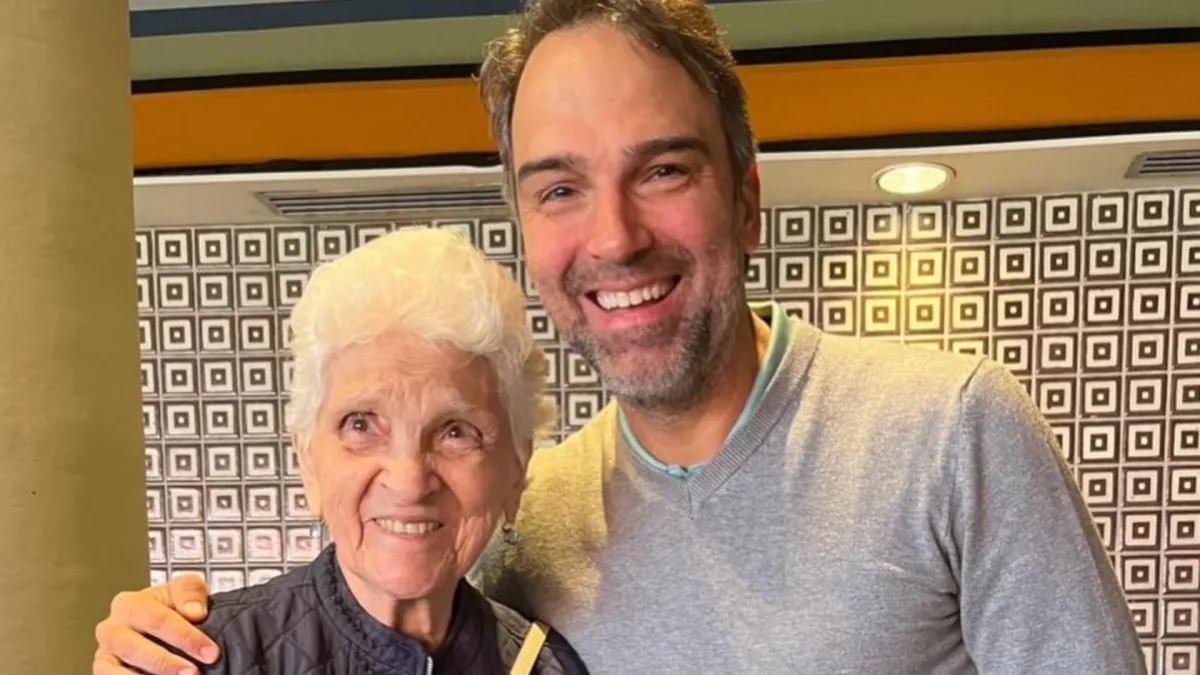 Tadeu Schmidt emocionou seguidores ao se despedir da mãe, Dona Janira, um mês após perder o irmão Oscar Schmidt. - Reprodução Instagram