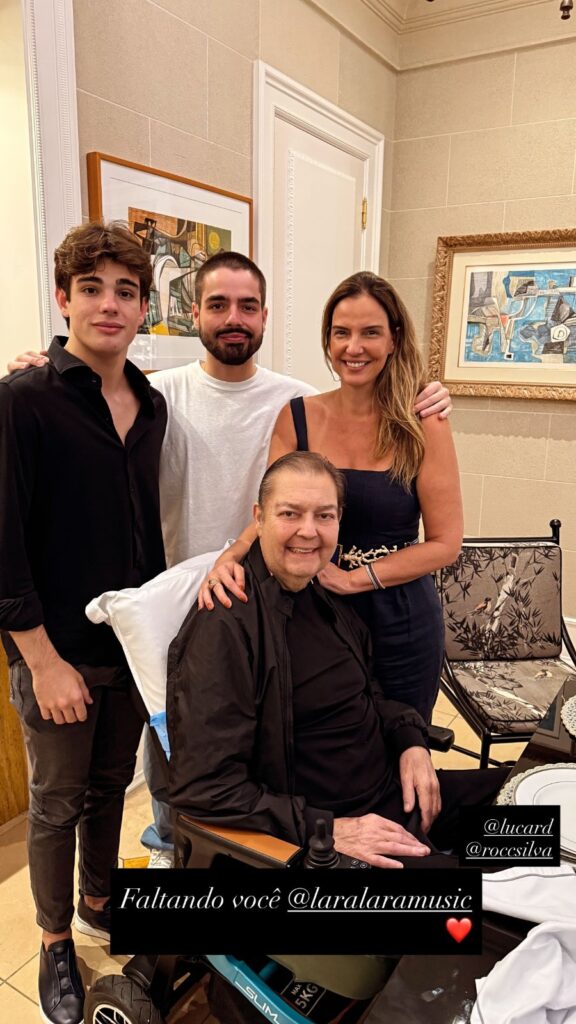 Equipe médica informou que o quadro clínico de Faustão é estável e que a previsão de alta é para esta terça-feira. - Reprodução Instagram