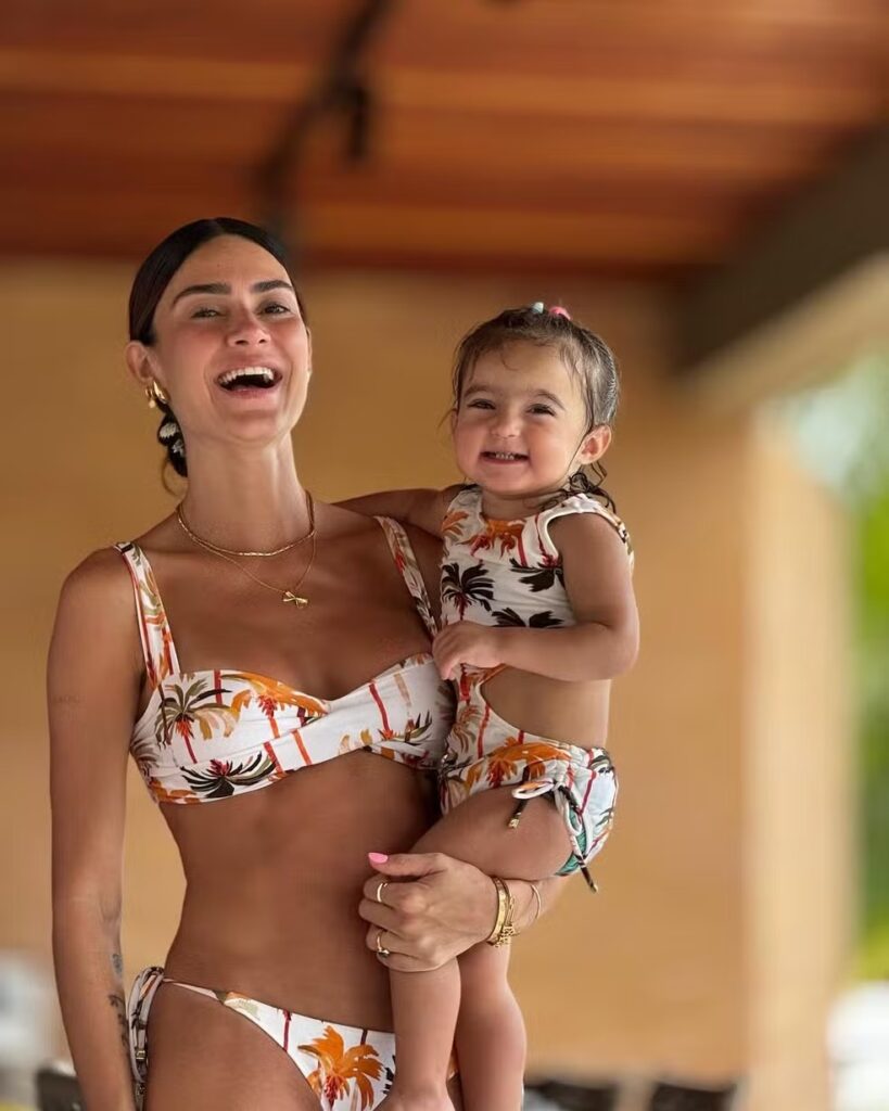 Atriz contou que ensina os filhos a reconhecerem limites sobre o próprio corpo desde pequenos
