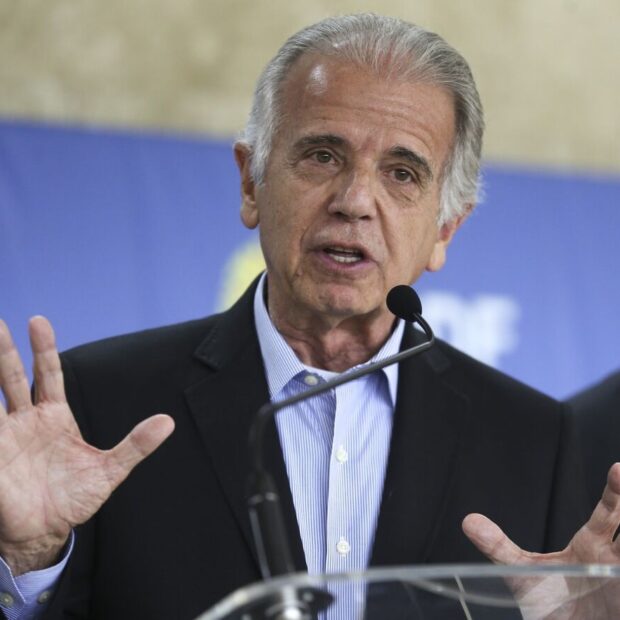 josé mucio