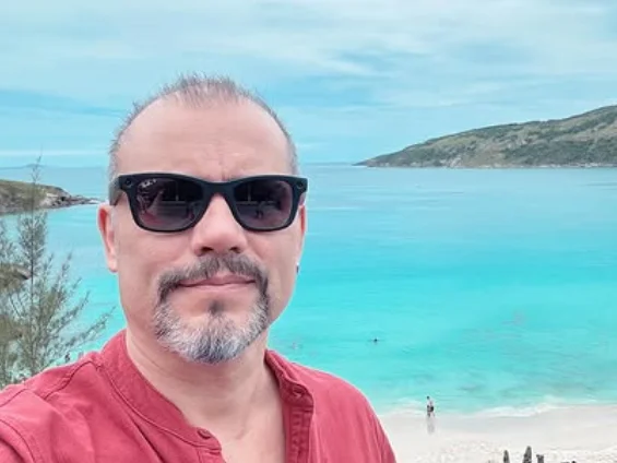 Colegas como Drica Moraes, Claudia Souto e Thelmo Fernandes prestaram homenagens emocionadas após a morte de Rene Belmonte aos 55 anos. - Reprodução