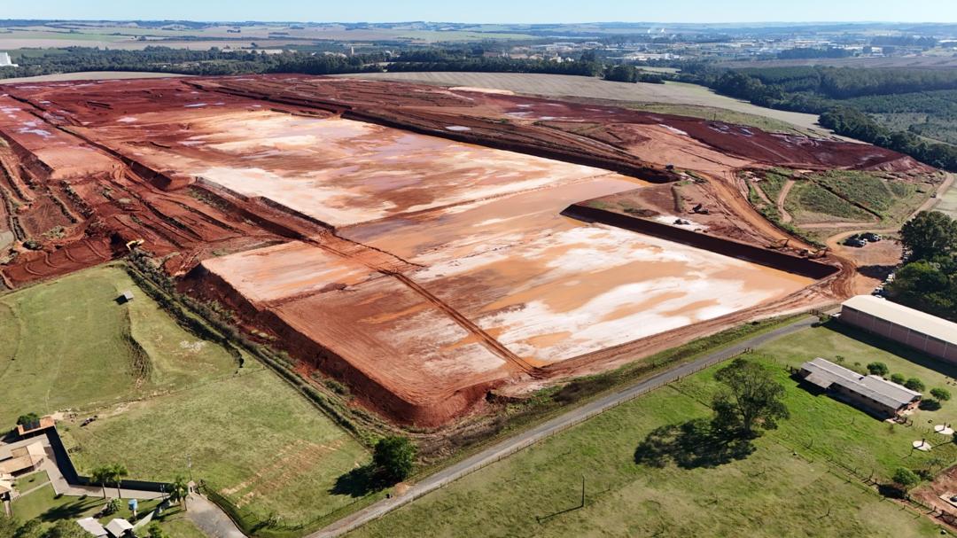 A XBRI Pneus segue avançando com o projeto de sua futura fábrica no Paraná, reforçando a aposta no Brasil como mercado estratégico para expansão industrial e geração de empregos. - Reprodução