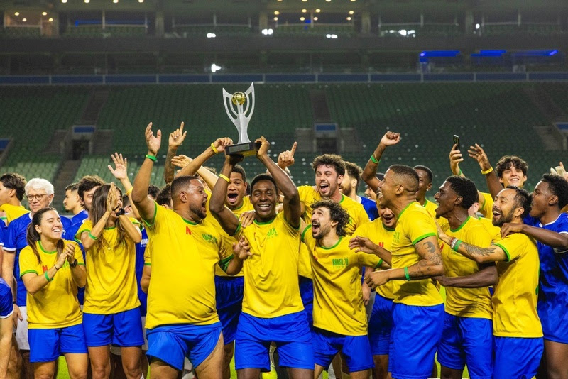 A série “Brasil 70: A Saga do Tri” chega à Netflix revisitando os bastidores do tricampeonato mundial com elenco estrelado e olhar humano sobre a seleção de 1970. - Reprodução