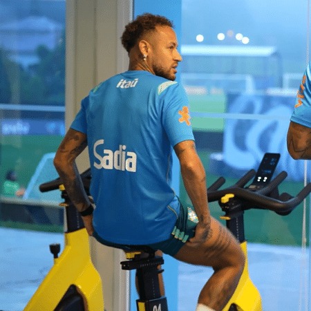 CBF decidiu acompanhar a evolução do atacante antes de tomar uma decisão definitiva sobre a Copa
