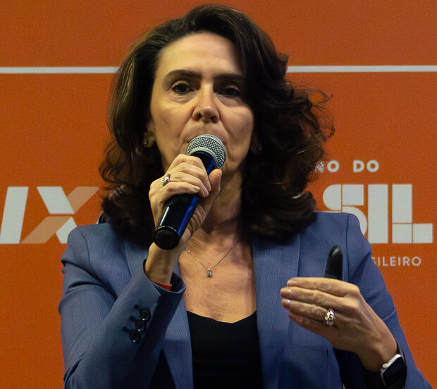 presidente do instituto palavra aberta, patrícia blanco