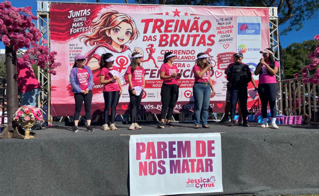 ação contra feminicídio no eixão do lazer