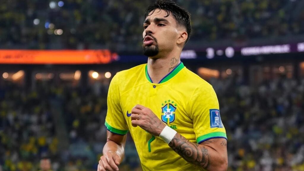O comentário de uma criança durante uma entrevista ao vivo acabou reacendendo um dos debates mais antigos da carreira de Neymar. A sinceridade do pequeno torcedor conquistou a internet e virou assunto nas redes sociais.