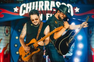 Fernando & Sorocaba desembarcam em Goiânia com o maior festival de churrasco e música sertaneja do Brasil. Open churras premium, tecnologia, drones e três horas de show prometem transformar o Centro Cultural Oscar Niemeyer em uma verdadeira festa. - Foto: Doug Velloso