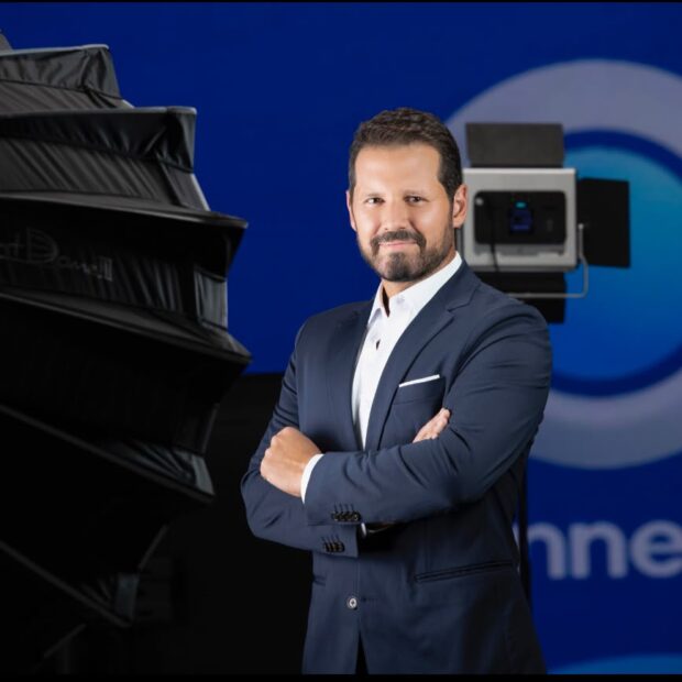 Dony De Nuccio assumiu a liderança da TV Connect USA e promete 16 semanas consecutivas de anúncios. A comunidade brasileira nos Estados Unidos já está de olho nos próximos capítulos.