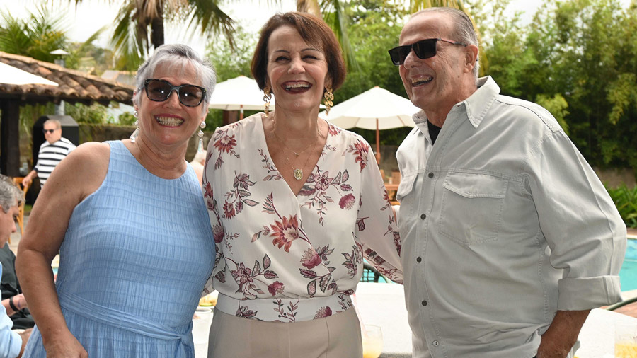 isabel wanderley, rosália peixoto e paulo henrique wanderley