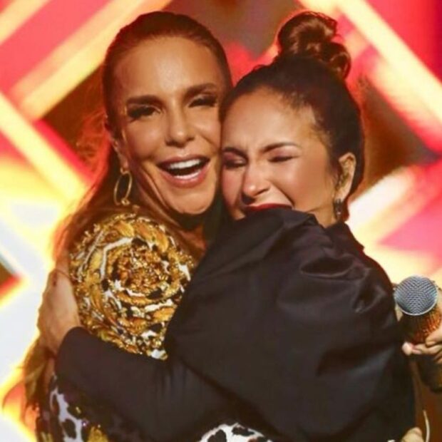 Depois de meses de especulações, Ivete Sangalo e Claudia Leitte voltaram a interagir publicamente durante uma micareta em São Paulo.
