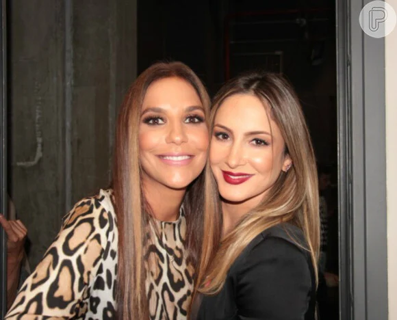 Duas das maiores estrelas da música brasileira dividiram o mesmo evento e mostraram que o clima entre elas parece mais leve do que nunca.